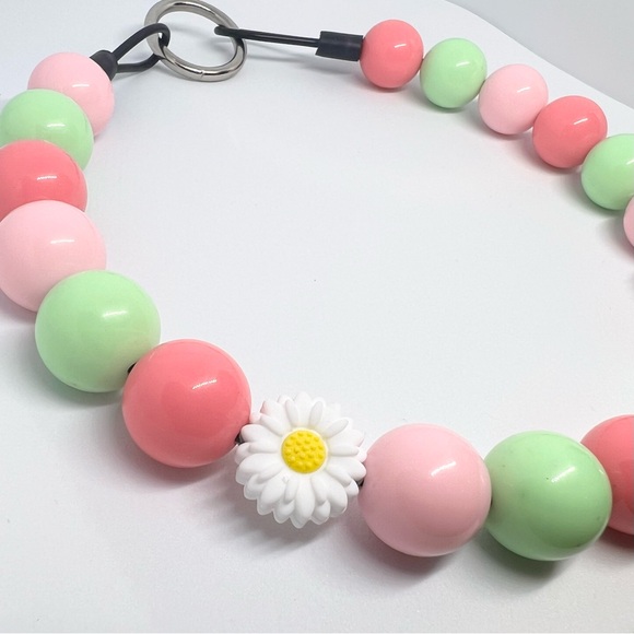 Beaded Dog Collar Necklace Size Medium Watermelon & Daisies Pink Green Floral - Picture 3 of 8